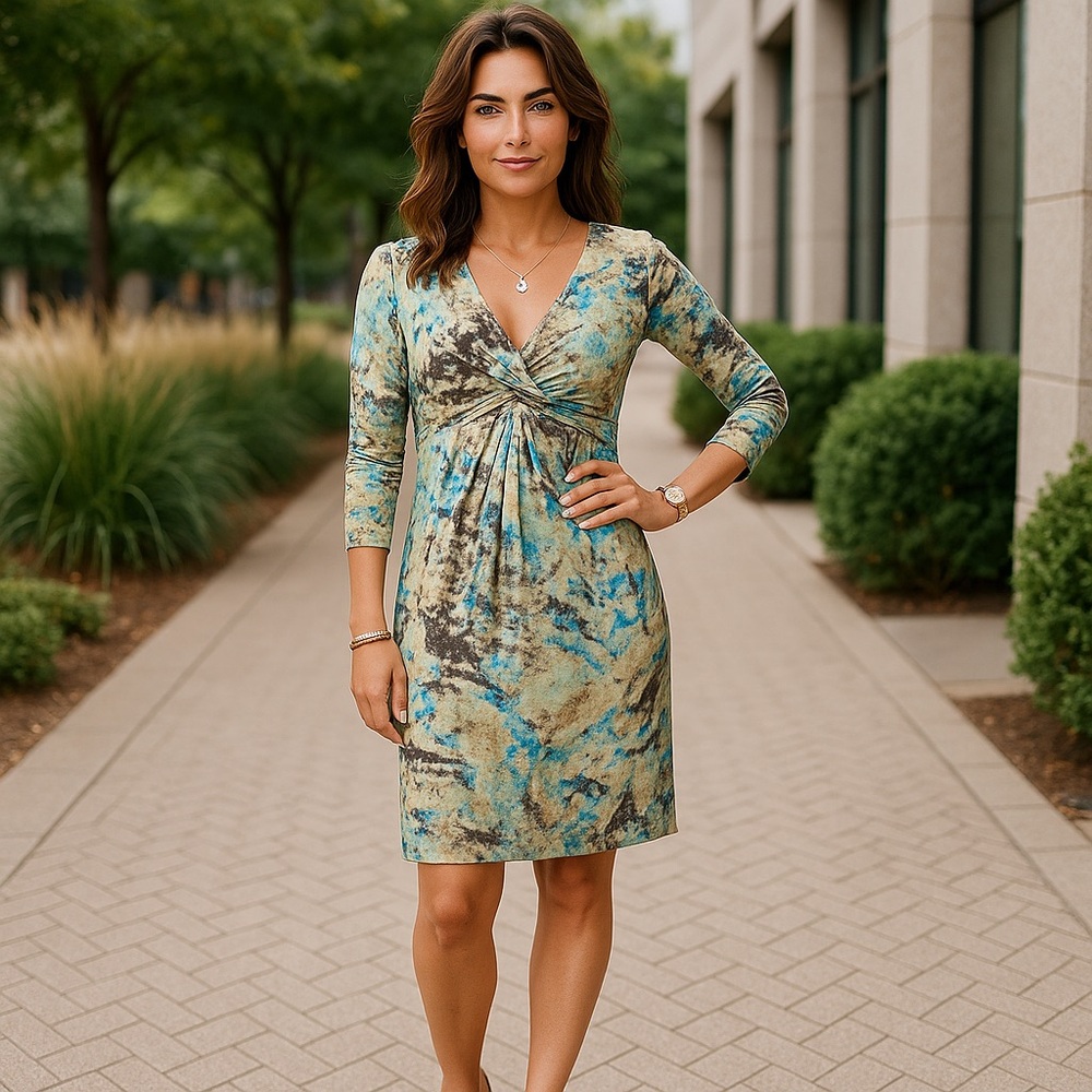 NWT CAbi GALLERY V-NECK RUCHED 3/4 SLEEVE COMFY KNEE LENGTH ABSTRACT DRESS•S/S